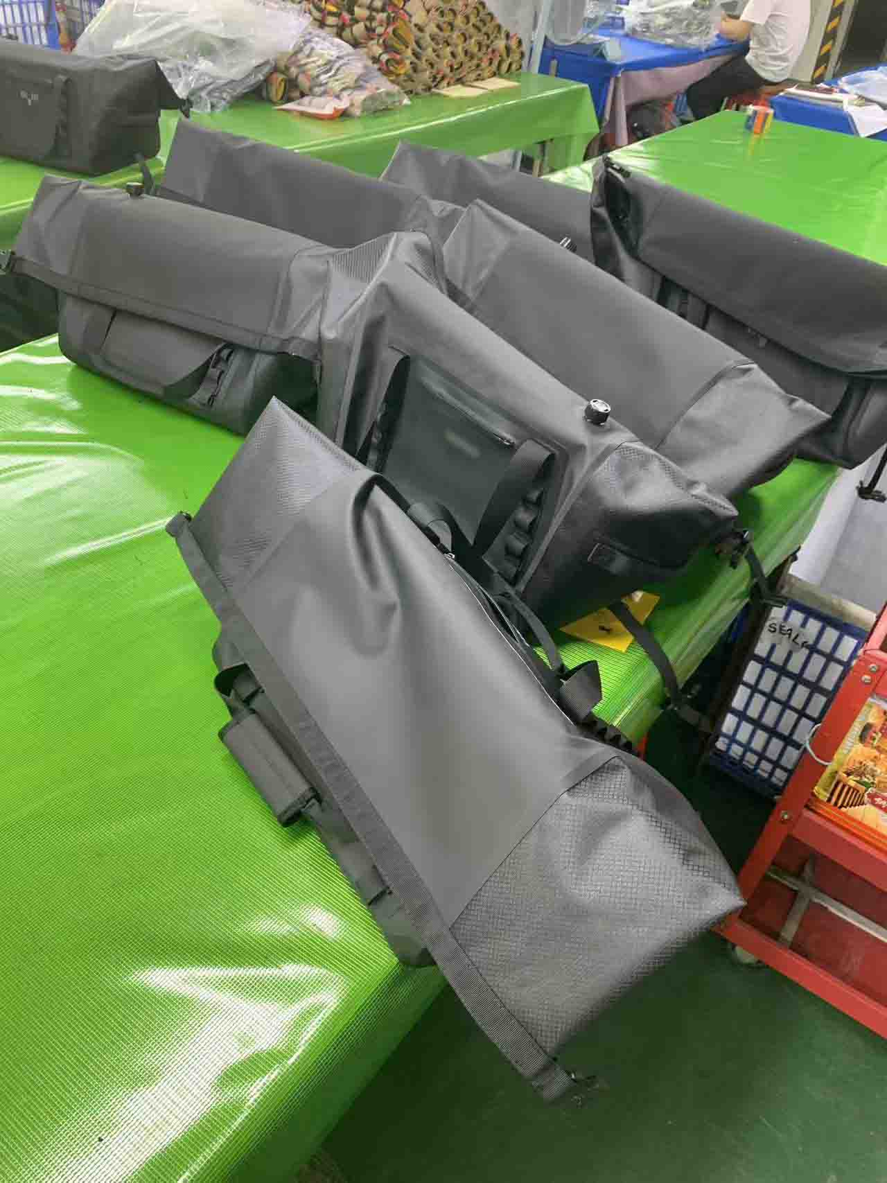 Sealock saa päätökseen OEM-tuotannon hitsattujen vedenpitävien varustepussien merentakaiselle merkille
